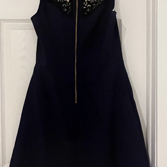 Lilly Pulitzer Fit and Flare Navy Dress with Black Lace Detail - Picture 3 of 4